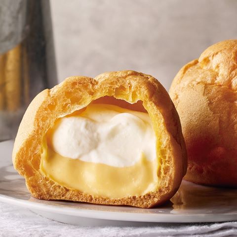 シャトレーゼ　新発売ダブルシュークリーム販売初日　各店完売御礼